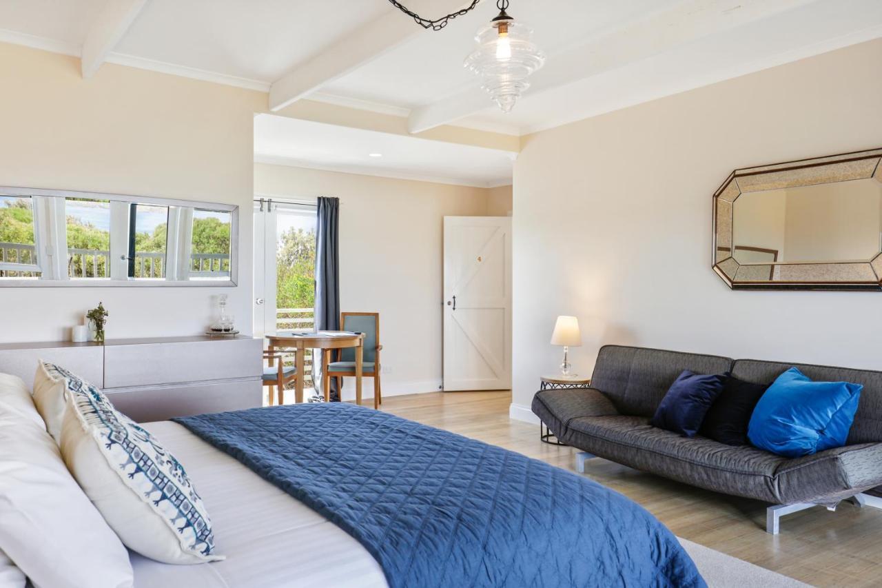 Clifftop Hotel Smiths Beach Esterno foto