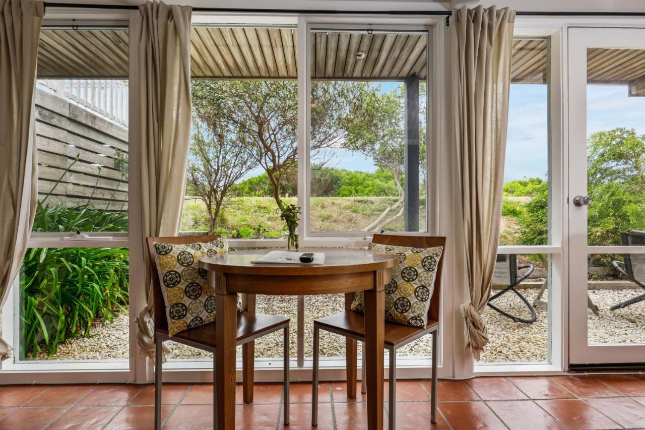 Clifftop Hotel Smiths Beach Esterno foto
