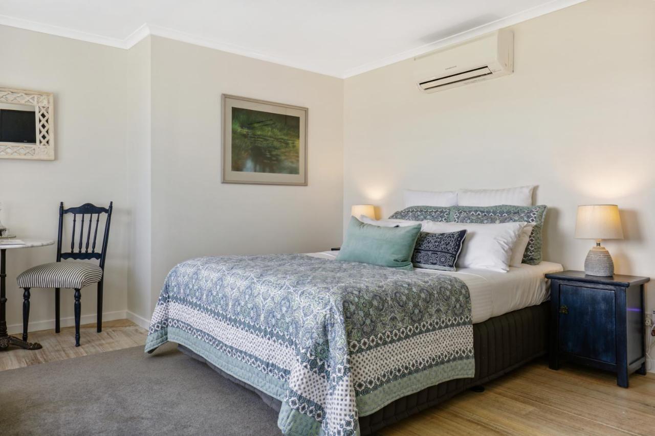 Clifftop Hotel Smiths Beach Esterno foto