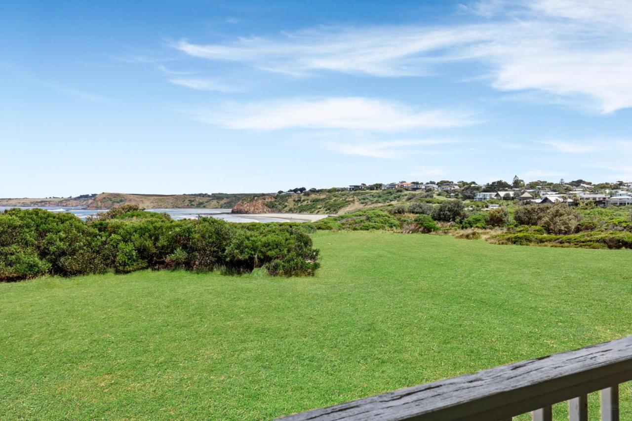 Clifftop Hotel Smiths Beach Esterno foto