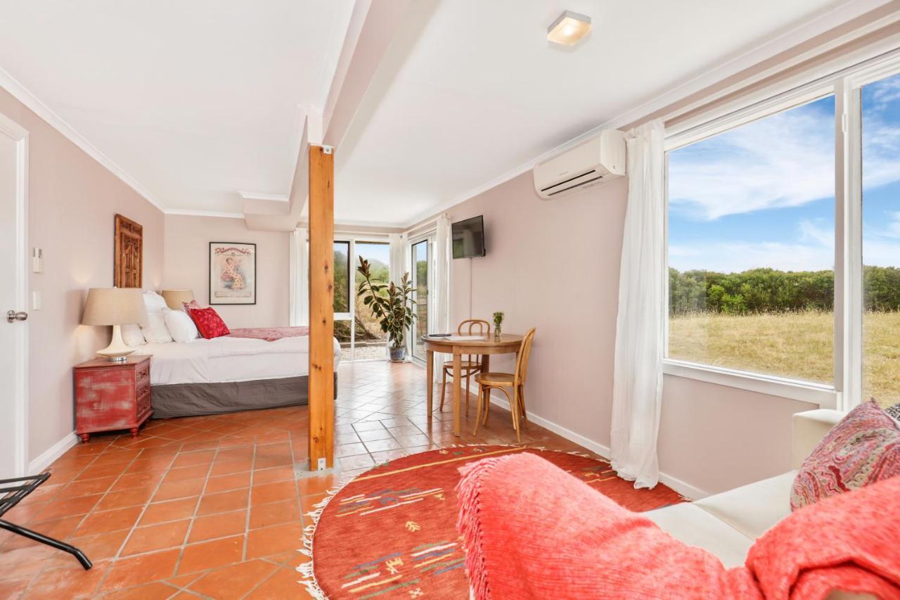 Clifftop Hotel Smiths Beach Esterno foto