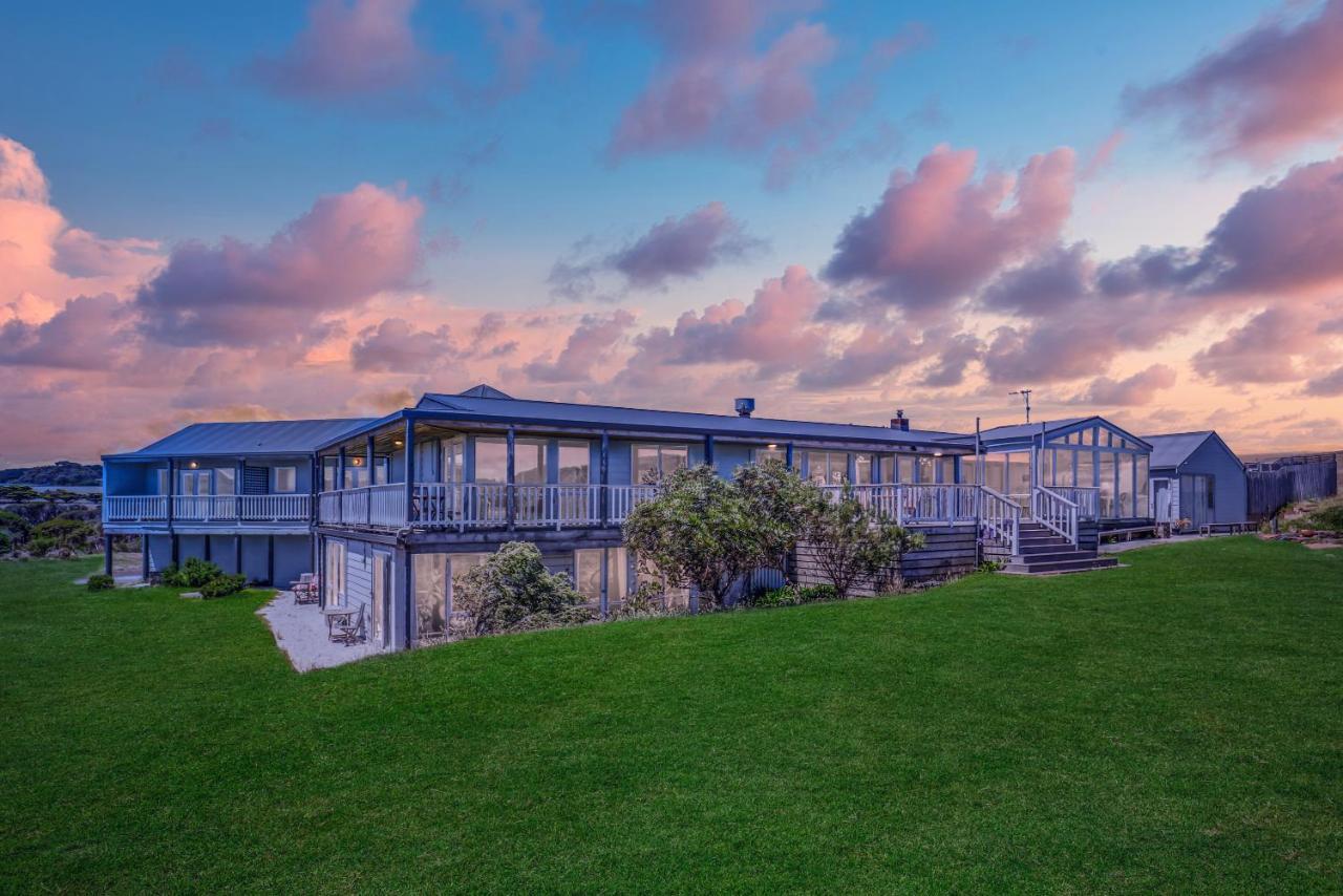 Clifftop Hotel Smiths Beach Esterno foto